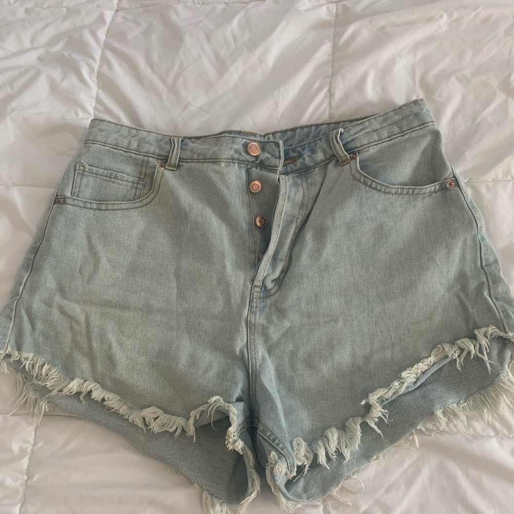 Wild fable light wash jean shorts
